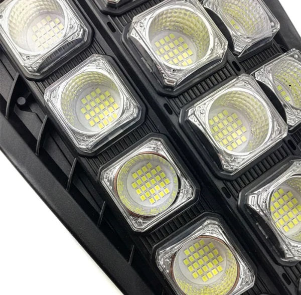 Lampa solara stradala, cu 20 LED uri COB de inalta performanta, senzor de miscare