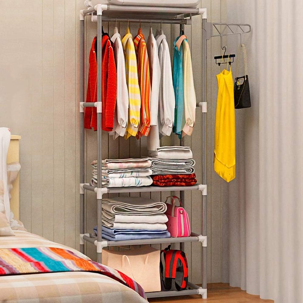 Suport multifunctional pentru haine si umerase, cu 3 rafturi