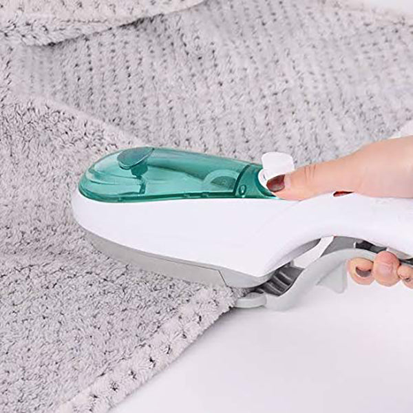 Lichidare de stoc. Fier de calcat vertical, cu aburi