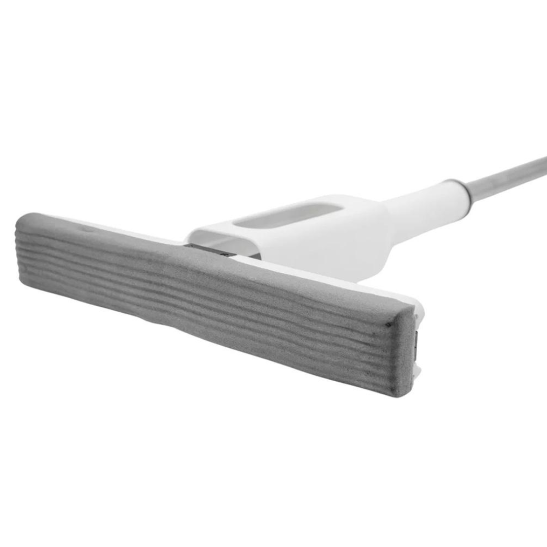 Mop cu sistem de stoarcere rapida si laveta absorbanta
